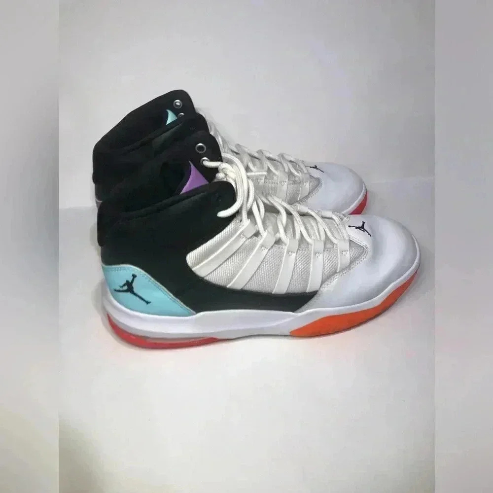 🔥Nike Air Jordan Max Aura GS Size 7Y Multicolor🔥 - Picture 13 of 16